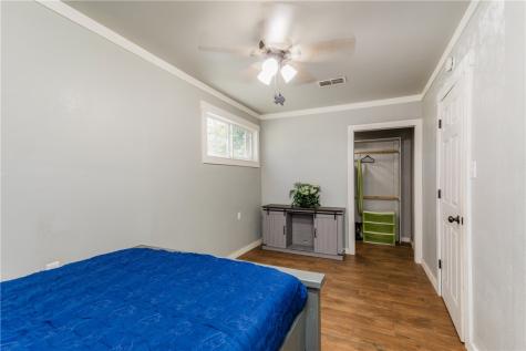 3701 Waldron Corpus Christi TX 78418