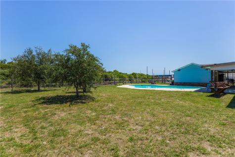 3701 Waldron Corpus Christi TX 78418
