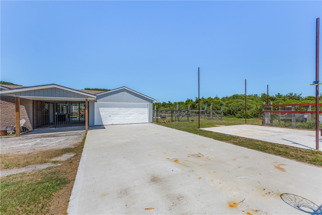 3701 Waldron Corpus Christi TX 78418