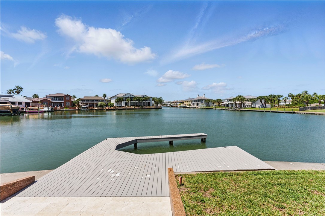 25 Blue Heron Drive Rockport TX 78382