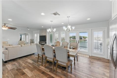 25 Blue Heron Drive Rockport TX 78382
