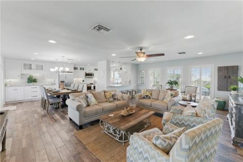 25 Blue Heron Drive Rockport TX 78382
