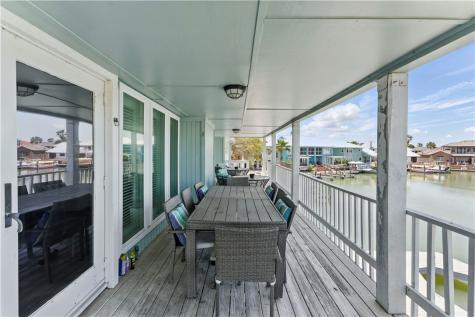 25 Blue Heron Drive Rockport TX 78382