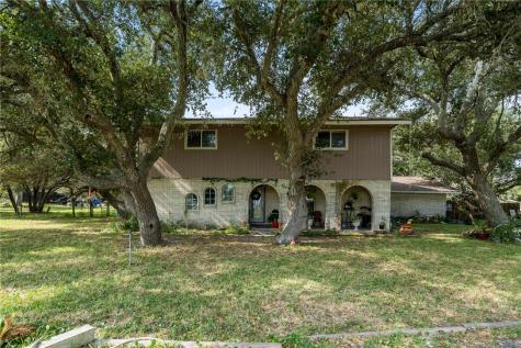 117 W Moore Avenue Aransas Pass TX 78336