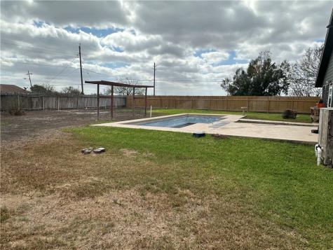 1220 W Johnston Avenue Kingsville TX 78363
