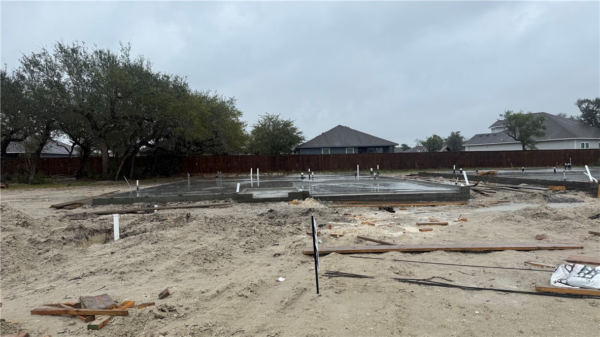 173 Grenada Drive Rockport TX 78382