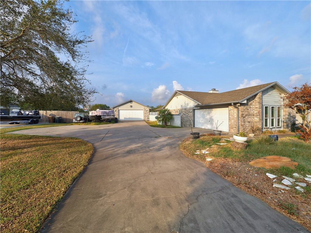 2209 Richland Drive Corpus Christi TX 78418