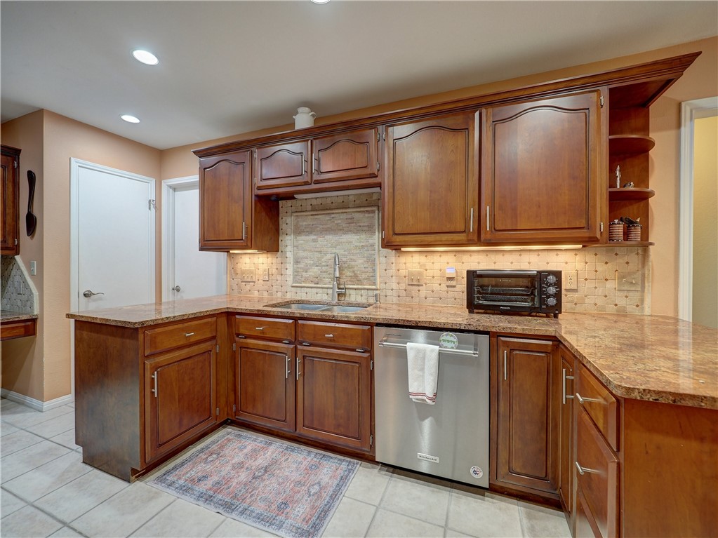 2209 Richland Drive Corpus Christi TX 78418