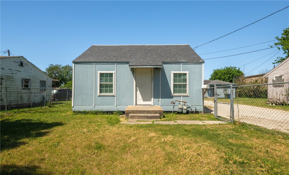 121 Cheyenne Street Corpus Christi TX 78405
