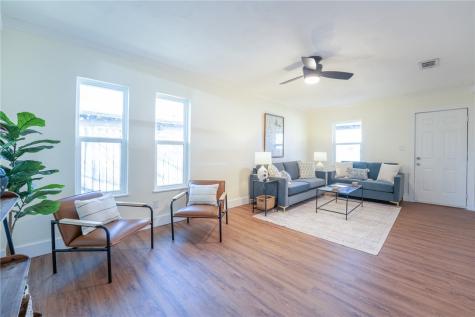 2853 Lawnview Street Corpus Christi TX 78404