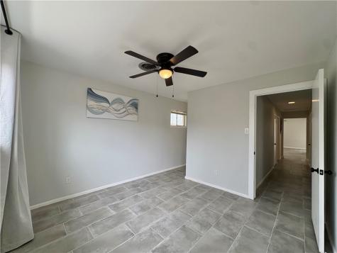 1025 Burkshire Drive Corpus Christi TX 78412