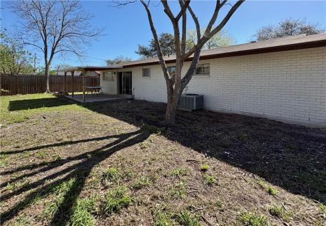 1025 Burkshire Drive Corpus Christi TX 78412