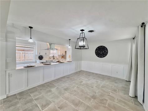 1025 Burkshire Drive Corpus Christi TX 78412