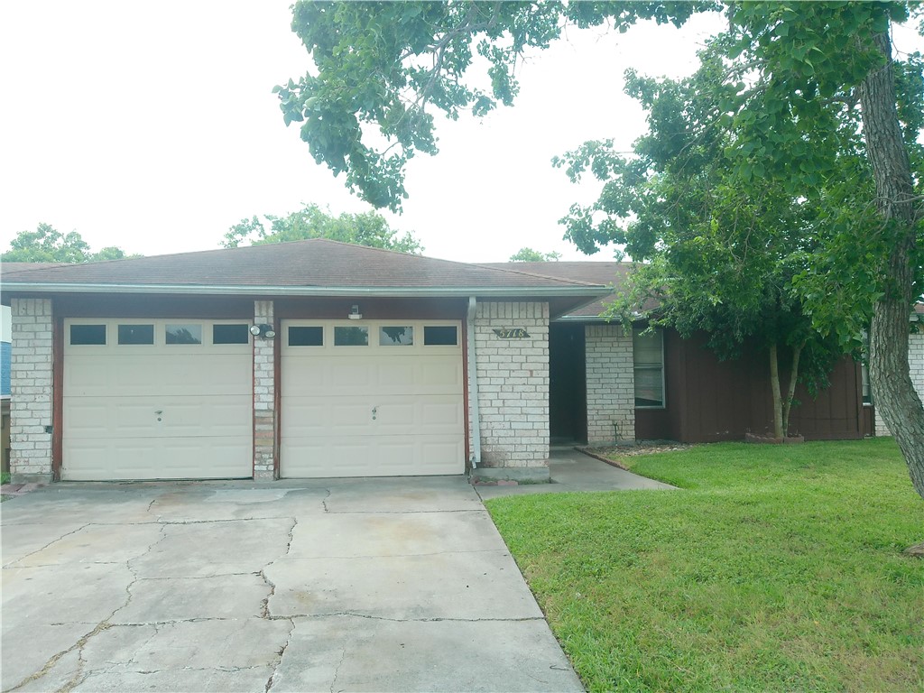 5718 Crestgrove Drive Corpus Christi TX 78415