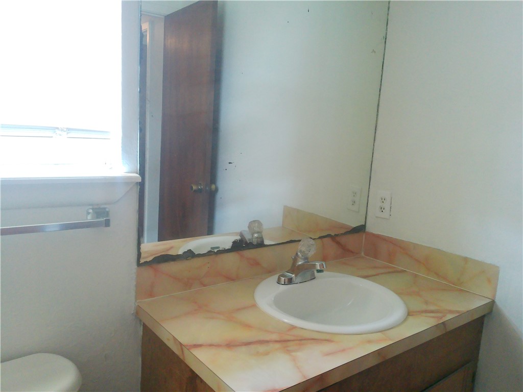 5718 Crestgrove Drive Corpus Christi TX 78415
