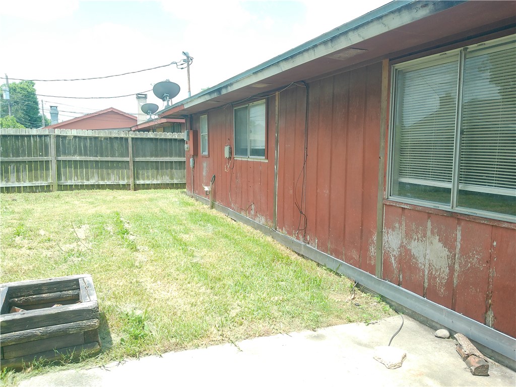 5718 Crestgrove Drive Corpus Christi TX 78415