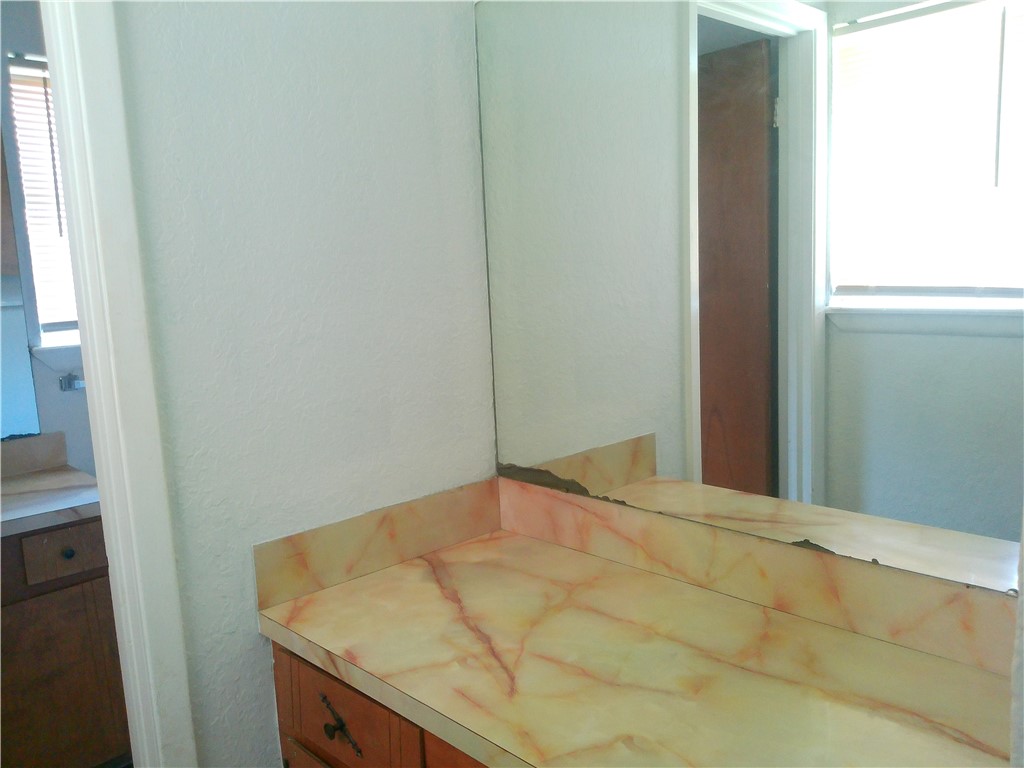 5718 Crestgrove Drive Corpus Christi TX 78415