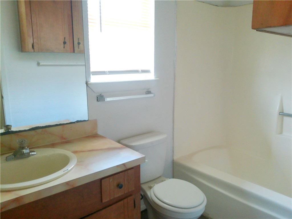 5718 Crestgrove Drive Corpus Christi TX 78415