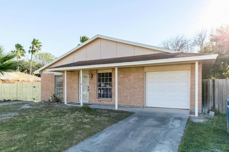 2728 Luzon Drive Corpus Christi TX 78418