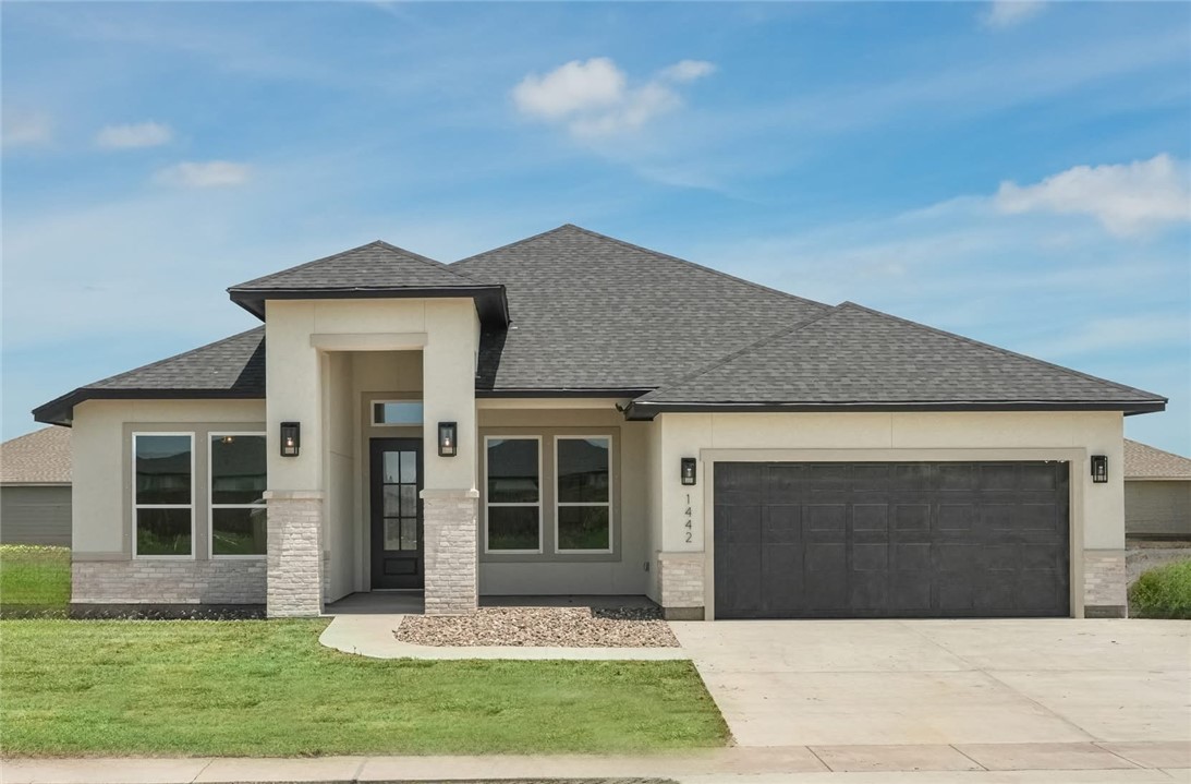 1442 Chloe Cay Street Corpus Christi TX 78415
