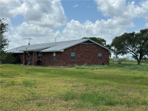 7602 Fm 796 Skidmore TX 78389