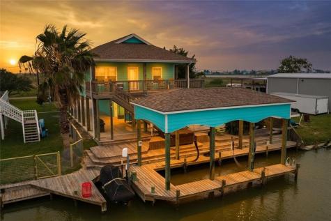 109 Copano Cove Rockport TX 78382