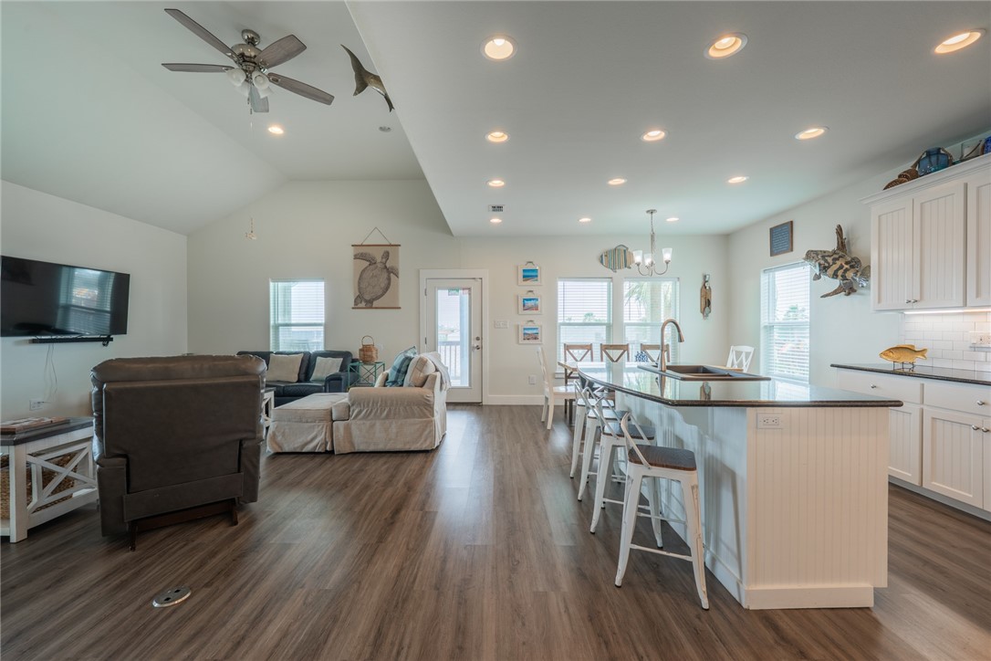 109 Copano Cove Rockport TX 78382