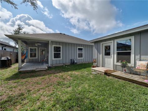 350 N 10th Street Aransas Pass TX 78336