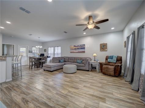 350 N 10th Street Aransas Pass TX 78336