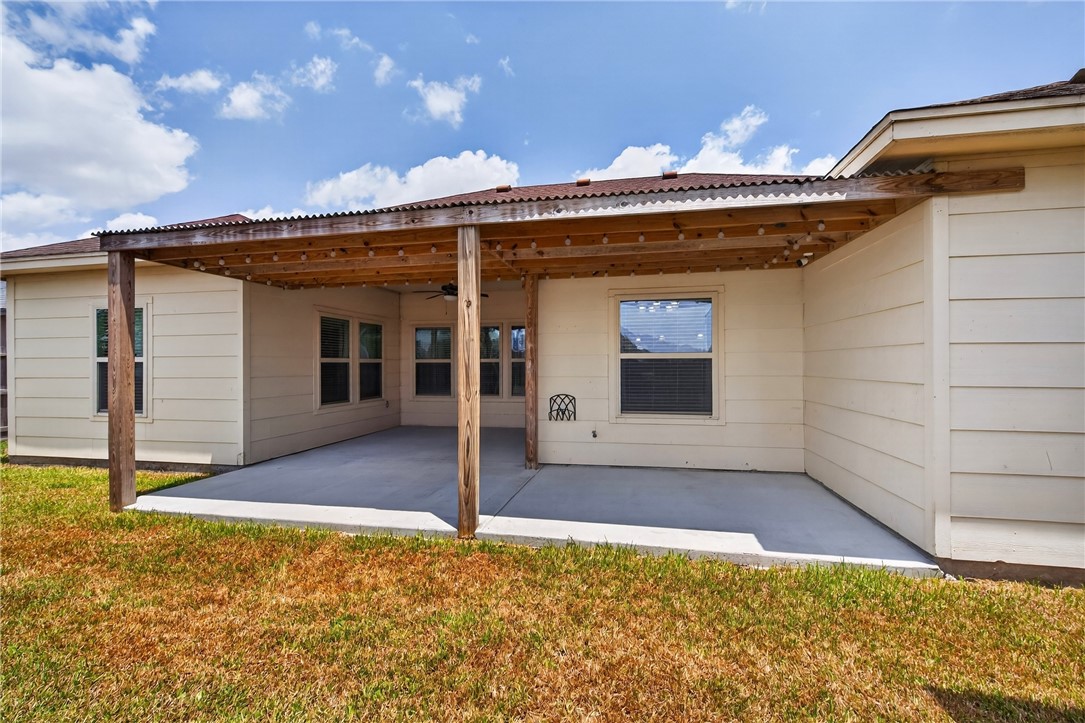 10317 Beverly Hills Drive Corpus Christi TX 78410