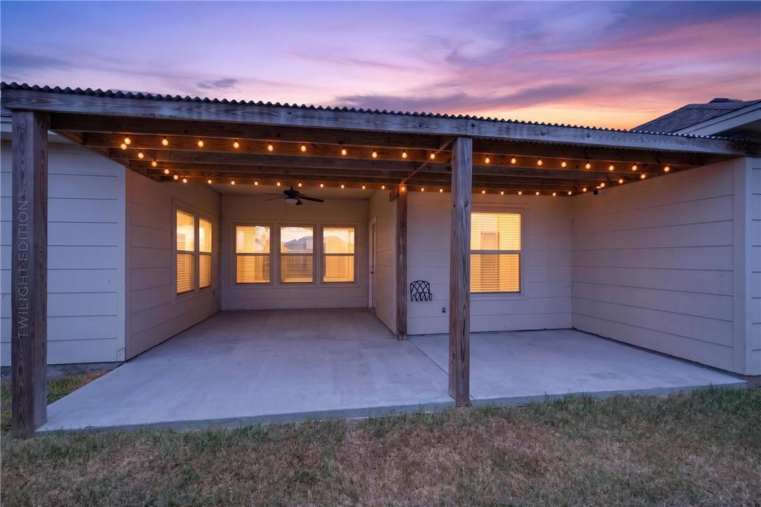 10317 Beverly Hills Drive Corpus Christi TX 78410