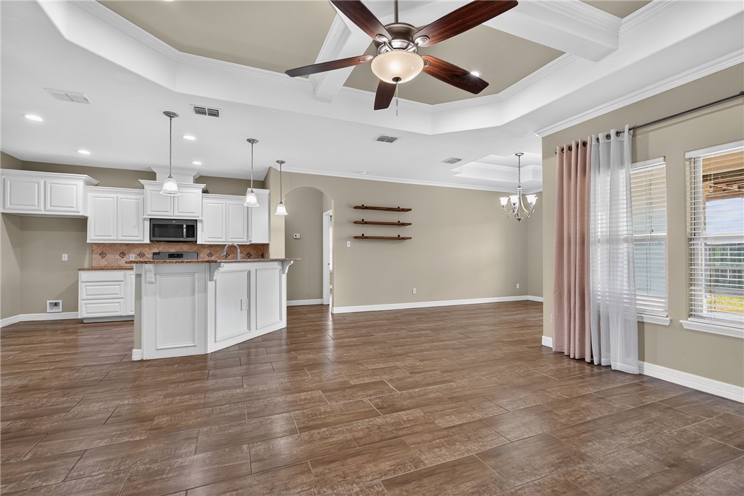 10317 Beverly Hills Drive Corpus Christi TX 78410