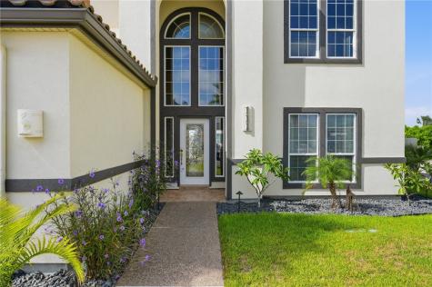 111 Angelfish Court Aransas Pass TX 78336