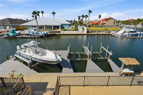 111 Angelfish Court Aransas Pass TX 78336