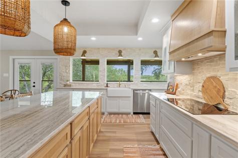662 County Road 372 Sandia TX 78383