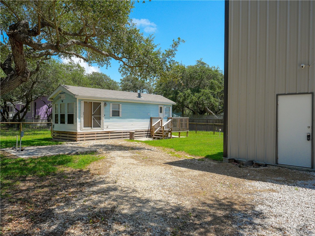 312 Traylor Avenue Rockport TX 78382