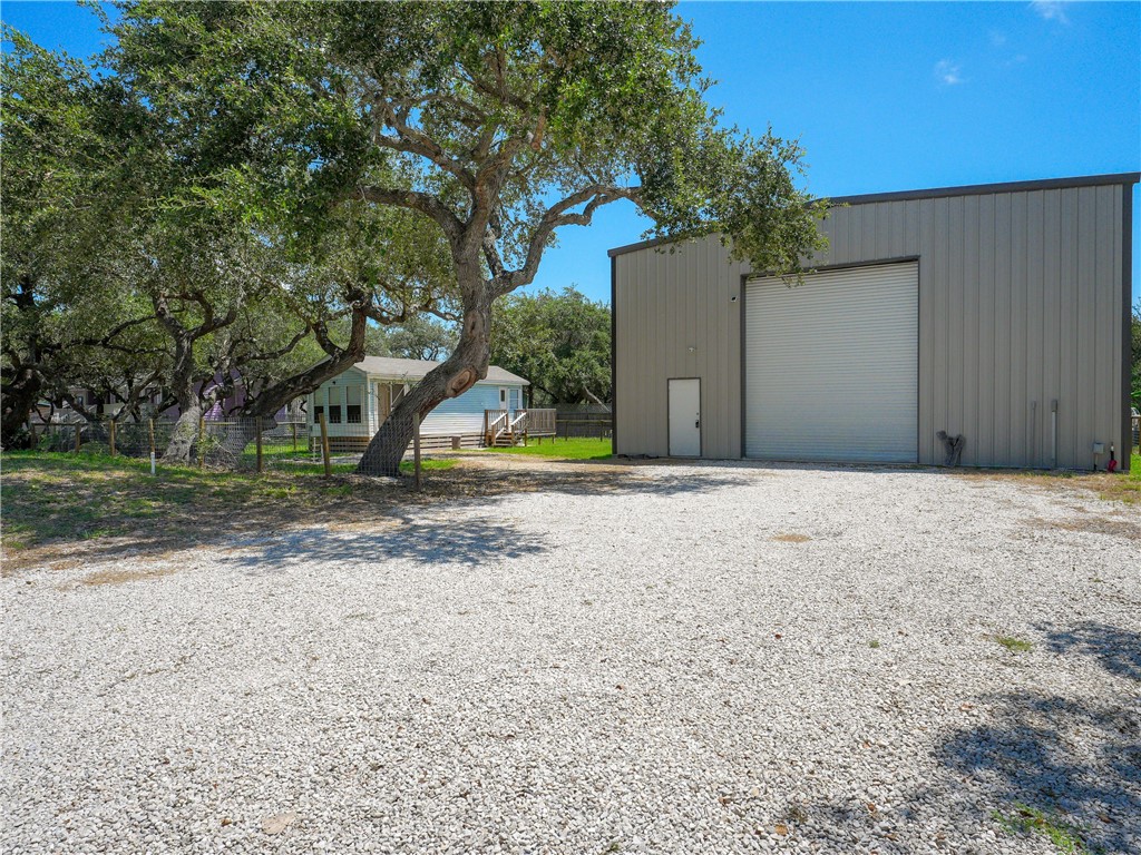 312 Traylor Avenue Rockport TX 78382