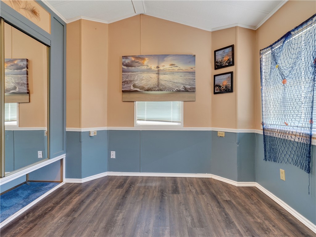 312 Traylor Avenue Rockport TX 78382
