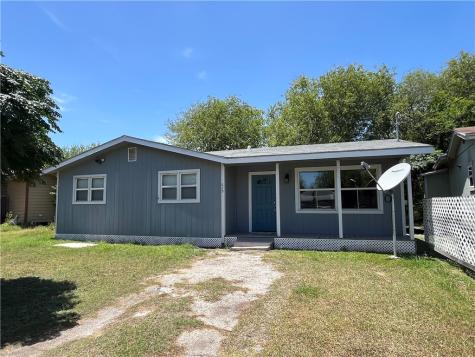 629 Lopez Street Taft TX 78390