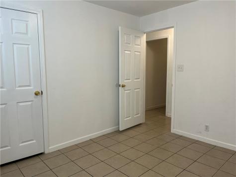 629 Lopez Street Taft TX 78390