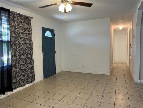 629 Lopez Street Taft TX 78390