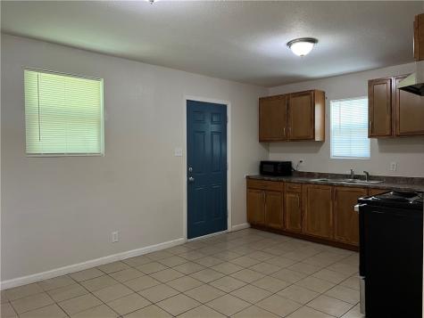 629 Lopez Street Taft TX 78390