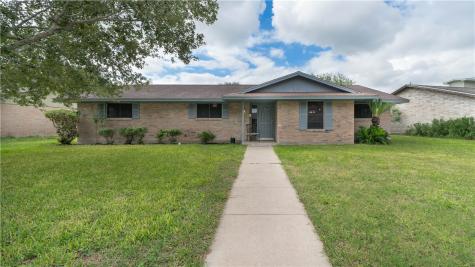 312 S Pasadena Drive Kingsville TX 78363