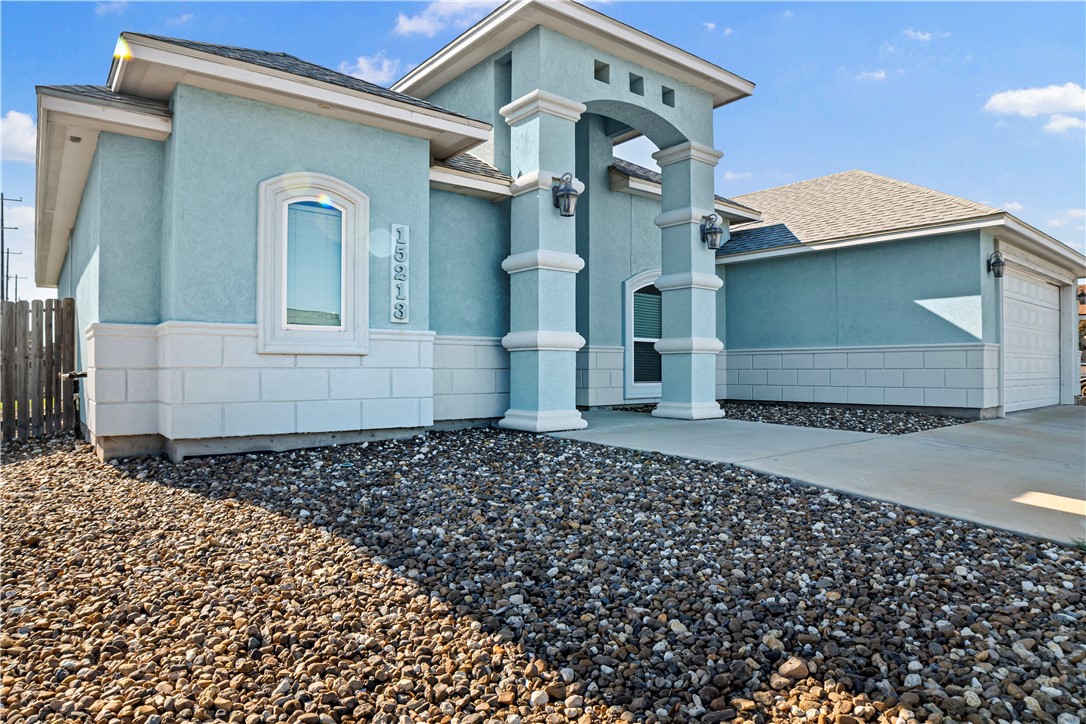 15213 Tesoro Drive Corpus Christi TX 78418