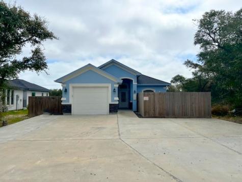 837 S 10th Street Aransas Pass TX 78336