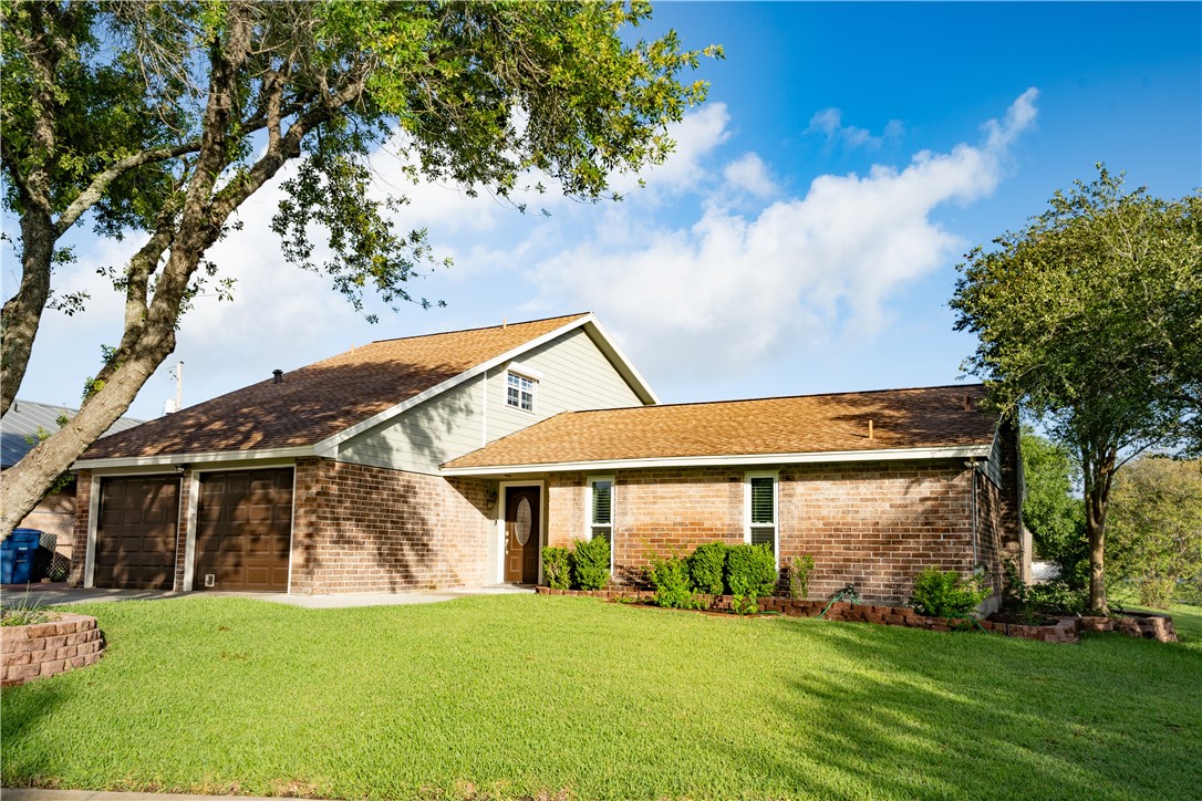 821 Pyramid Drive Corpus Christi TX 78412