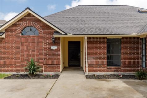 311 Long Pointe Drive Portland TX 78374
