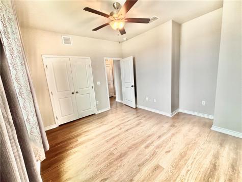 2625 Las Estrellas Street Corpus Christi TX 78414