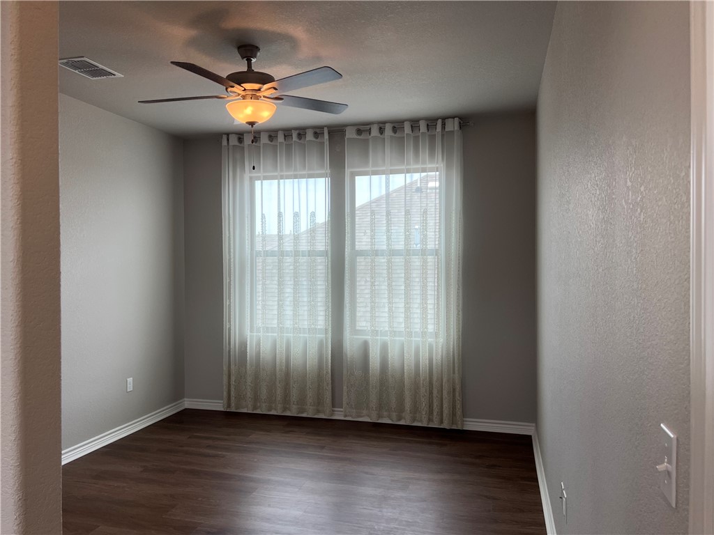 2625 Las Estrellas Street Corpus Christi TX 78414