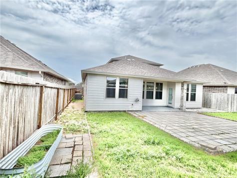 2625 Las Estrellas Street Corpus Christi TX 78414